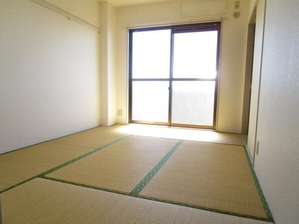 ソレイユ楠の物件内観写真